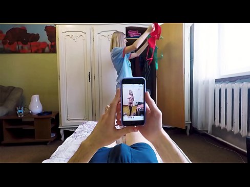 ❤️ Полусестра је натерала брата да сврши непосредно пре него што је мама дошла кући ❤❌ Супер секс код нас